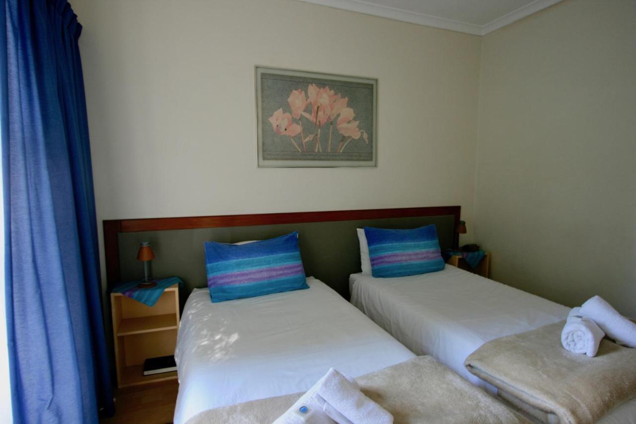 Clouds Guest House Durbanville Exterior photo